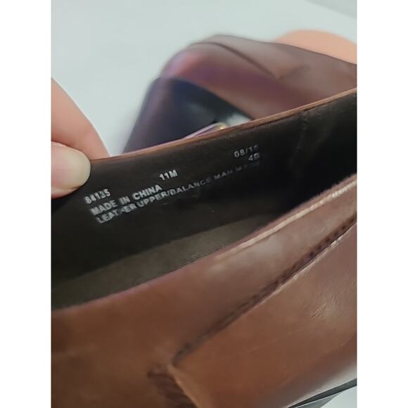 Clarks Bendables Ankle Boots 11M Casual Zip Bootie Brown Leather Heels Buckle - Picture 11 of 13